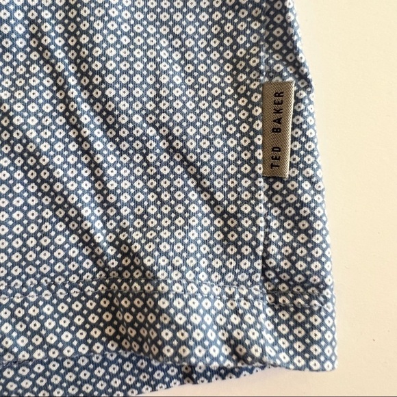 Men's Ted Baker London T-shirt Pocket Polo In Geometric Blue & White Print Sz 5 - Picture 6 of 9